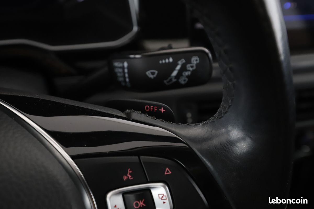 Volkswagen Polo 1.0 TSI Carat Exclusive DSG7 115 ch (image 17)