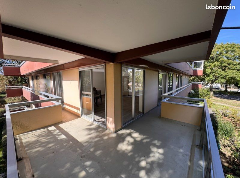 Appartement 3 pièces 85 m² · à Rennes · 85 m² · 210 000 €