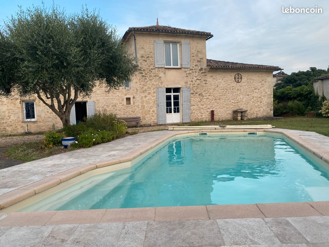 Maison 8 pièces 180 m² · à Génissac · 180 m² · 395 000 €
