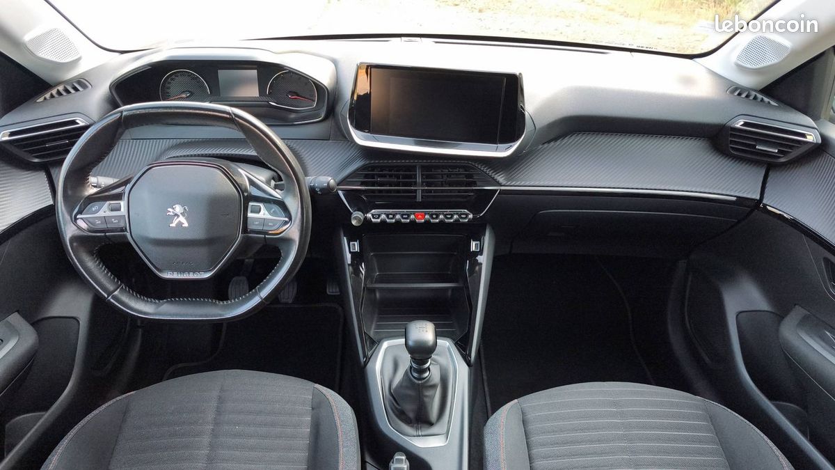 Peugeot 208 1.2 PureTech 100 Active (image 11)