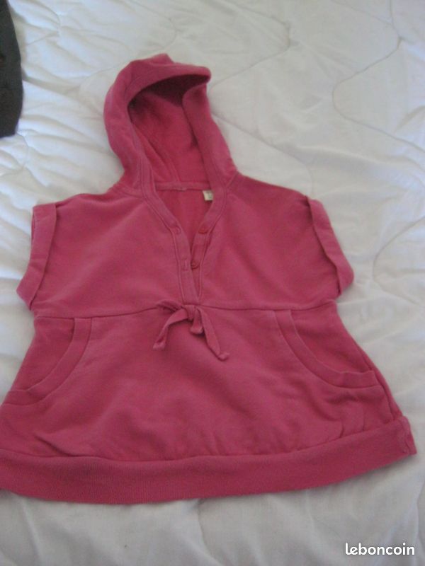 Sweet sans manche avec capuche - 4 ans (image 1)