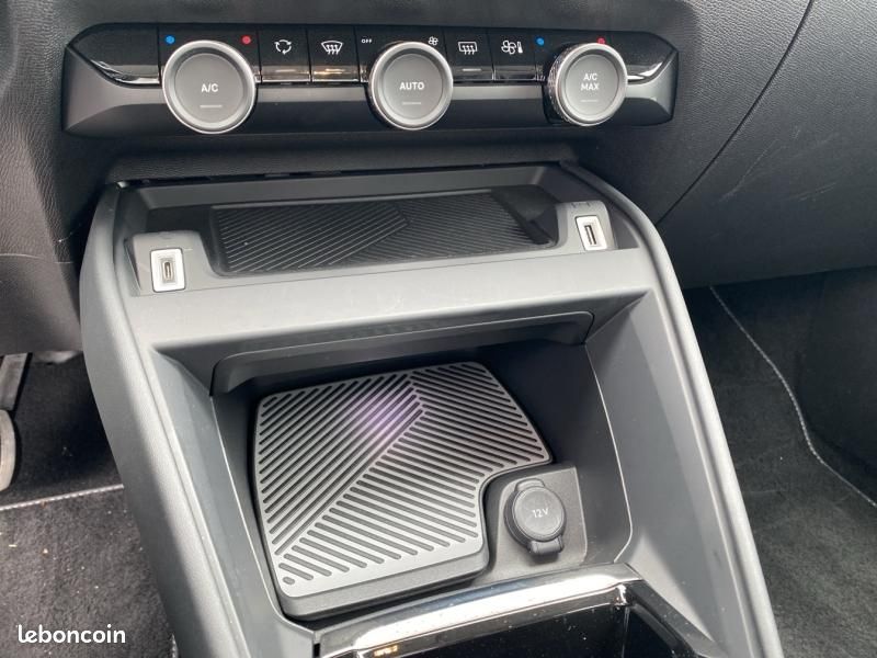 Citroen C4 Moteur électrique 136ch (100 kW) Live Pack Business Automatique (image 19)