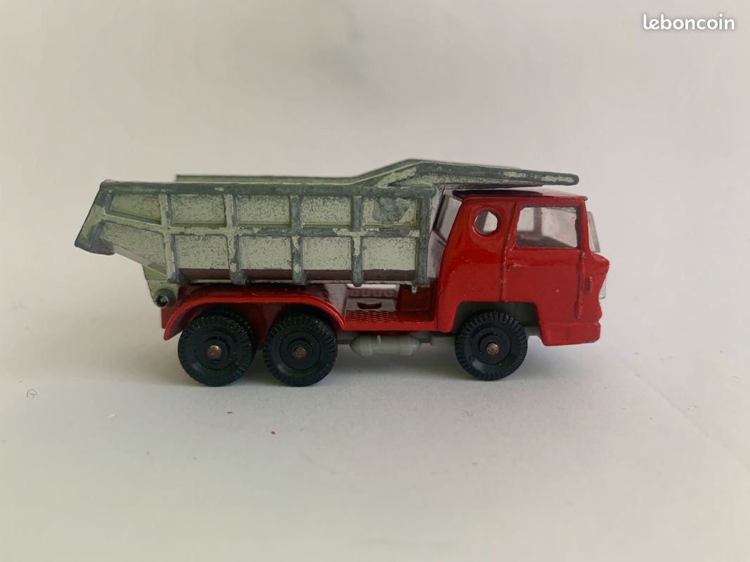 Camion Majorette Bernard Avec Caisson - Échelle 1/100 - Neuf Boîte