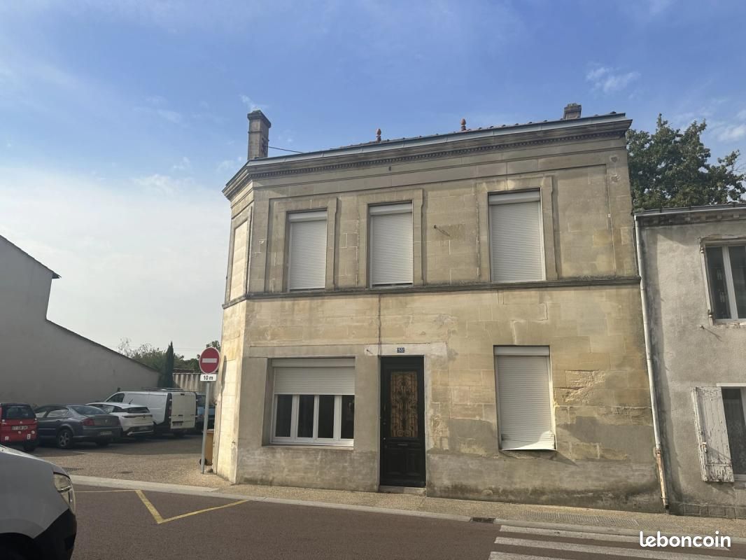 Appartement 1 pièce 18 m² · à Saint-Seurin-de-Cursac · 18 m² · 395 €