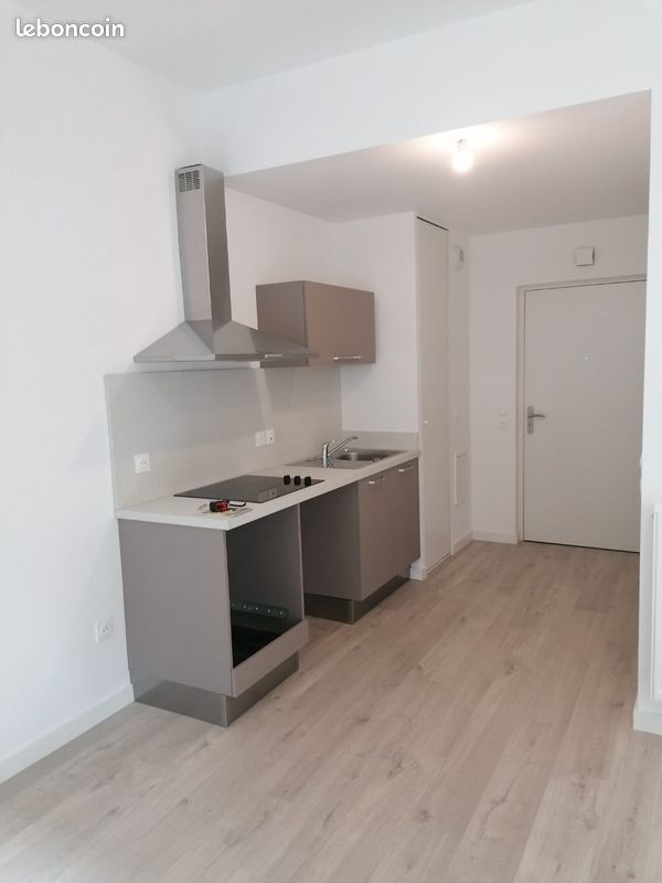 Appartement 1 pièce 28 m² · à Lille · 28 m² · 480 €/mois