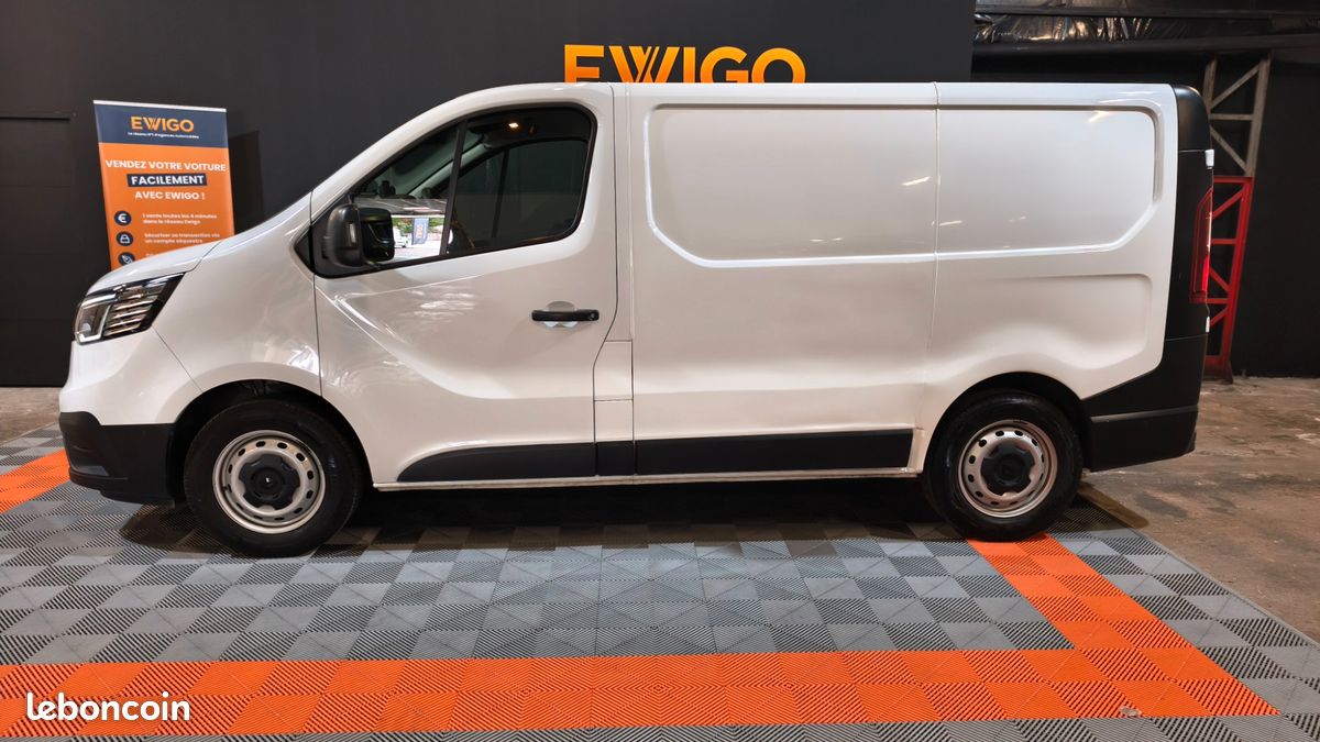 Renault trafic vu fourgon 2.0 bluedci 150 28 l1h1 grand-confort tva recuperable (image 2)