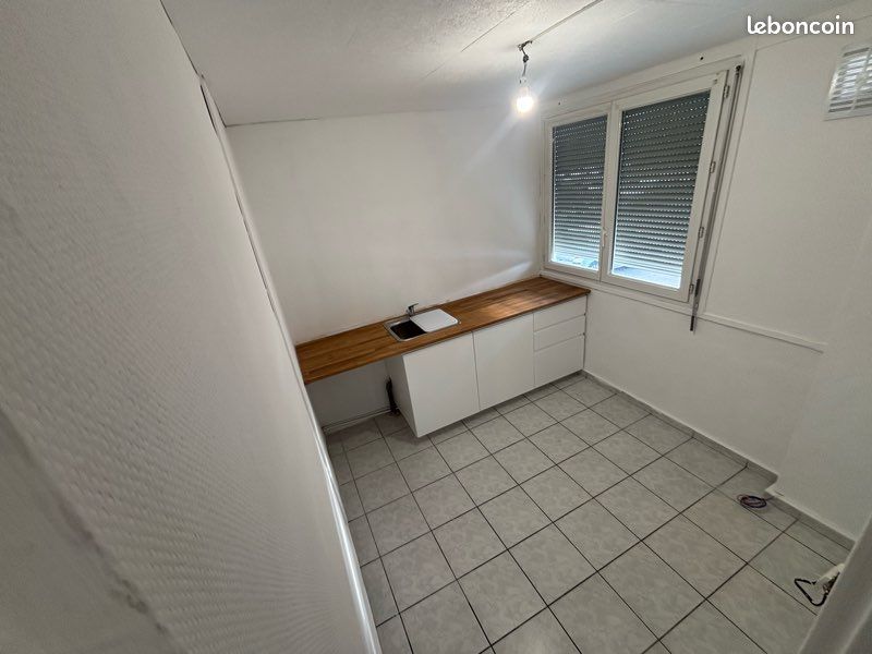 Appartement 4 pièces 65 m² · à Vénissieux · 65 m² · 1 190 €/mois