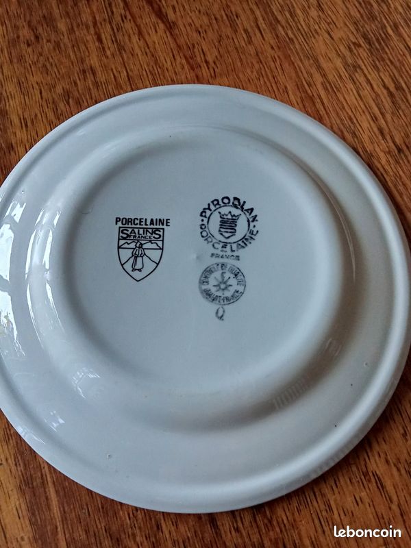 Assiette ancienne (image 2)