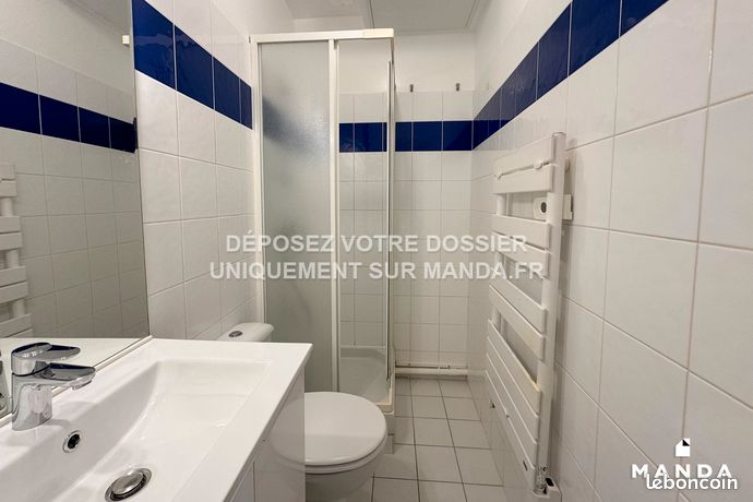 https://img.leboncoin.fr/api/v1/lbcpb1/images/75/bb/7a/75bb7a7d4149255d928be64d53a2c425b4adca88.jpg?rule=ad-image