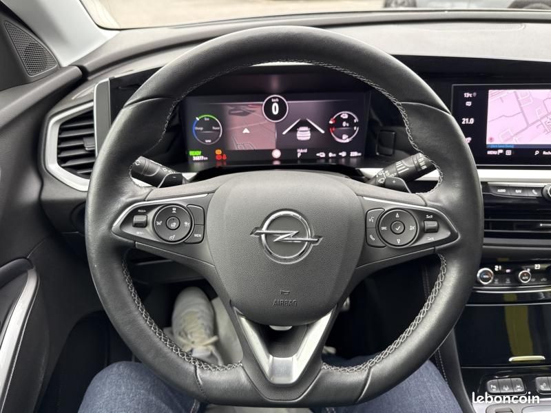 Opel Grandland 1.6 Turbo 225ch Hybride Elegance Business (image 15)