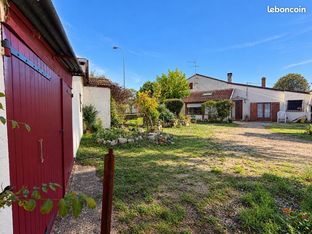 Maison 4 pièces 130 m² · à Saint-Médard-en-Jalles · 130 m² · 339 500 €