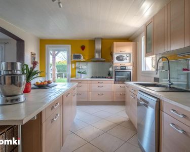 Maison 590 000 € - 171 m²