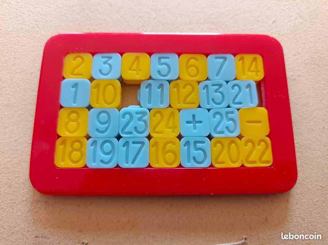 Piazza – Jeu De Cartes De Placement 8x8 – Stratégie Et Réflexion, Dès 8 Ans, En Boîte Métal Old Teddys