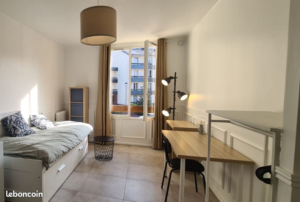 Appartement 1 pièce 19 m² · à Louveciennes · 19 m² · 670 €/mois