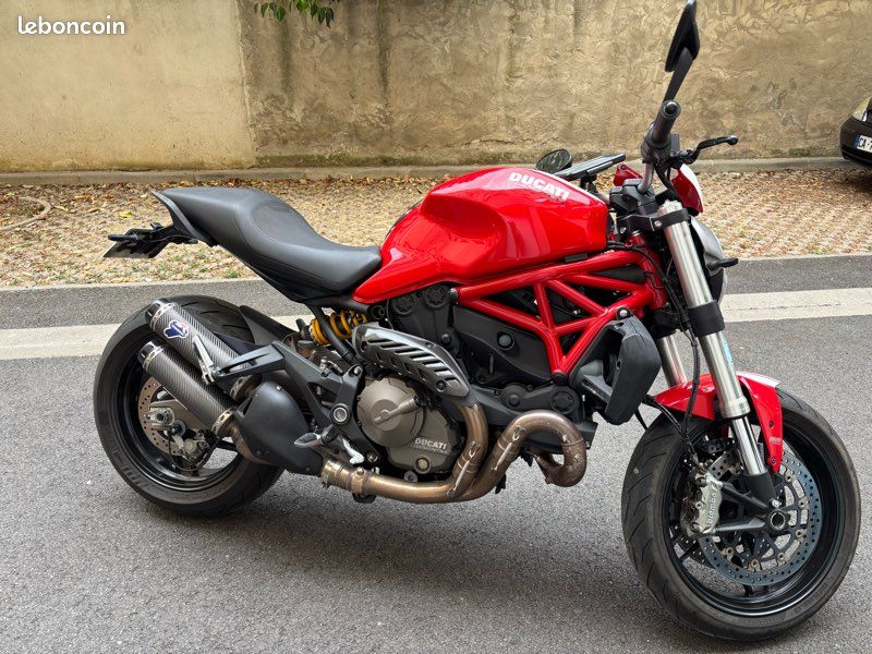 Ducati Monster 821 stripe ABS (image 1)
