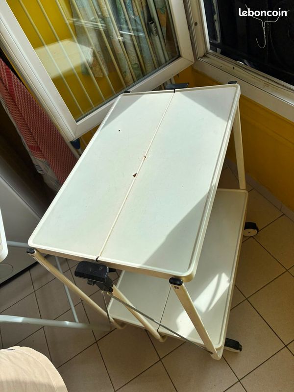 Desserte à roulette (image 3)