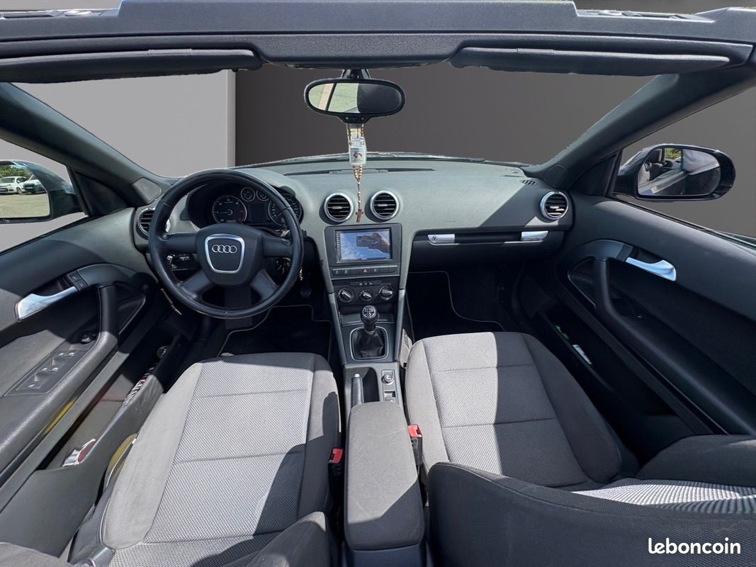 AUDI A3 CABRIOLET Ambiente 1.6 TDI 105 DPF (image 2)