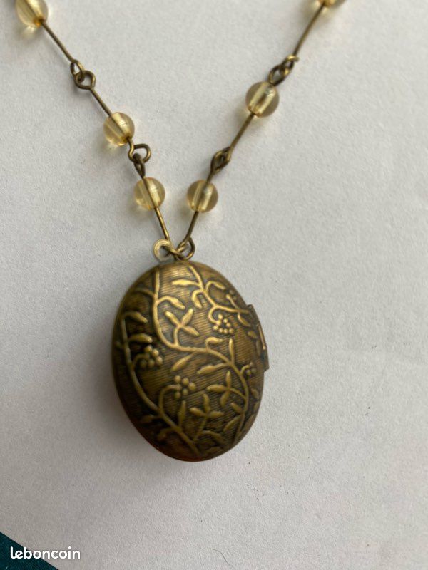Magnifique pendentif /collier chaîne en pierres (image 4)