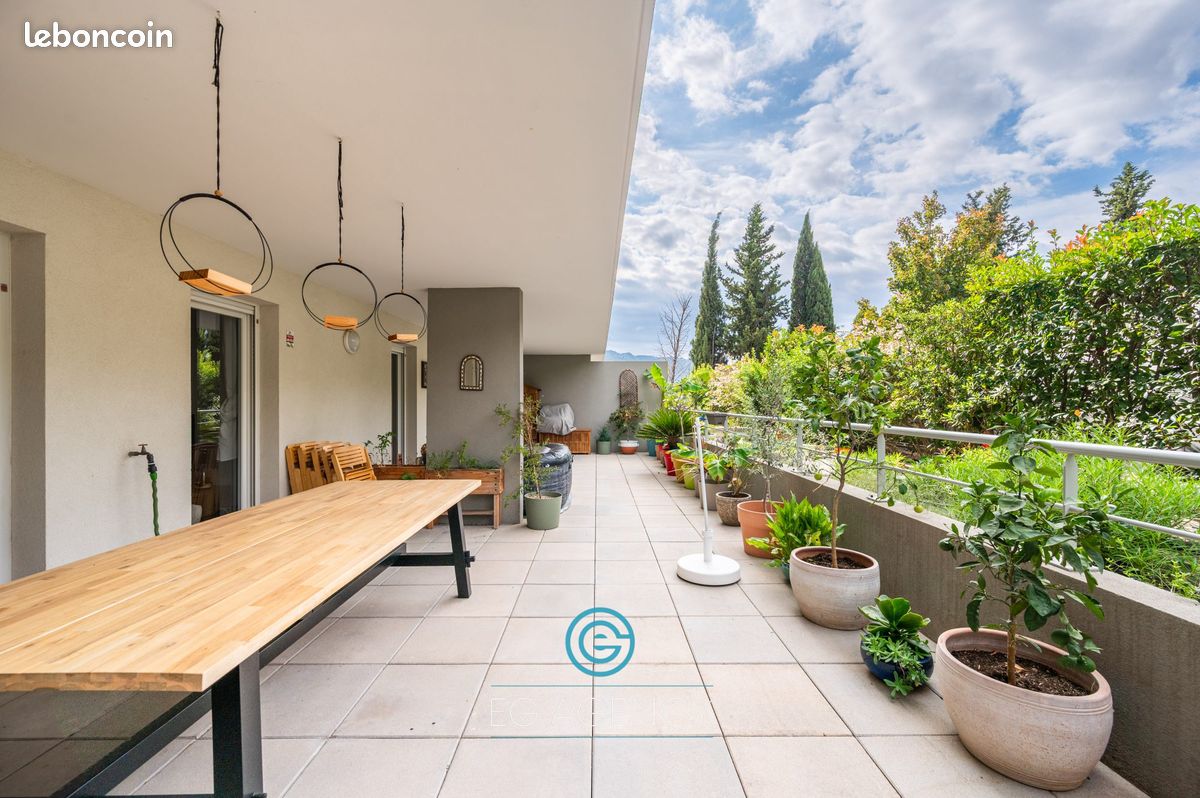 Appartement 3 pièces 72 m² · à Marseille · 72 m² · 285 000 €