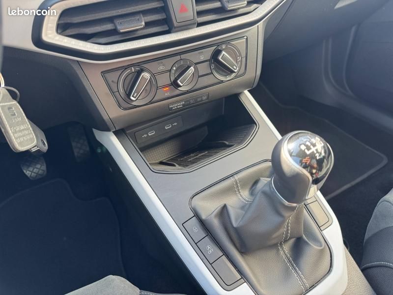 Seat Arona 1.0 TSI 95ch Urban (image 17)