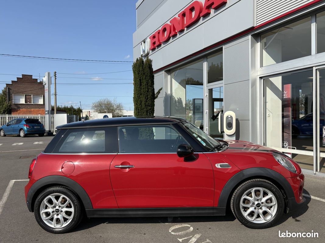 MINI Hatch 3 Portes Cooper 136 ch Finition Red Hot Chili (image 12)