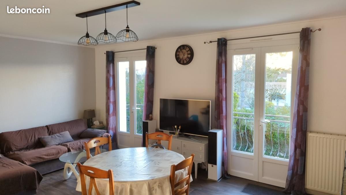 Maison 5 pièces 100 m² · à Royan · 100 m² · 950 €