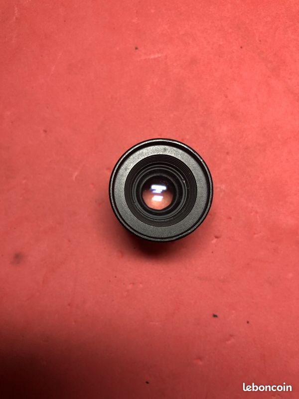 Cosmicar Pentax TV Lens 4mm f/1.2 Monture M25 (Réf#Y-521