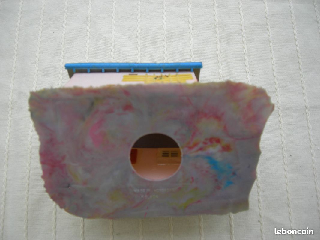 Maquette plastique maison villa avec grand balcon train Ho (image 5)