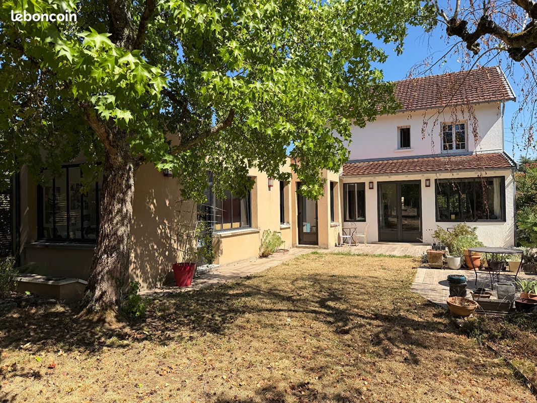 Maison 6 pièces 148 m² · à Coulounieix-Chamiers · 148 m² · 339 900 €