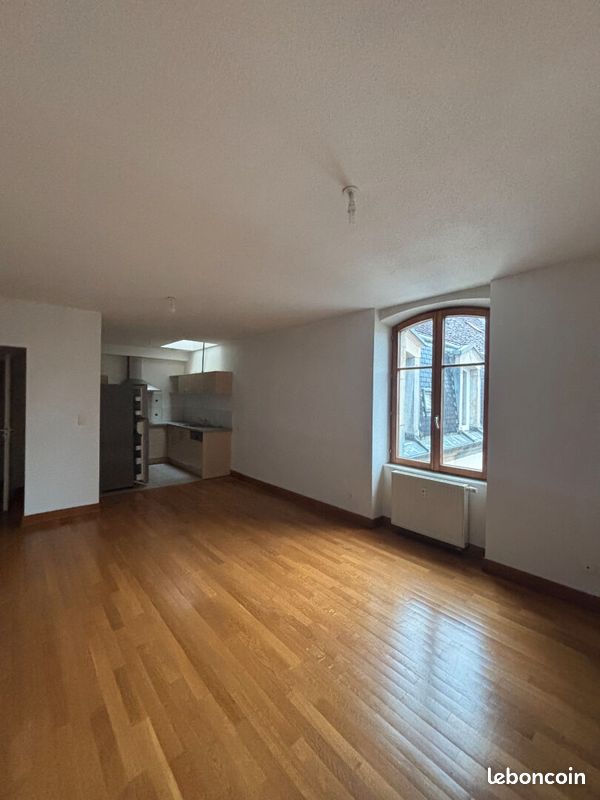 Appartement 3 pièces 58 m² · à Besançon · 58 m² · 940 €