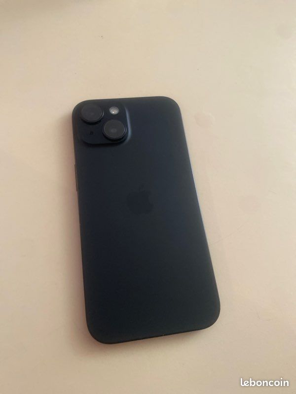 IPhone 15 (image 4)