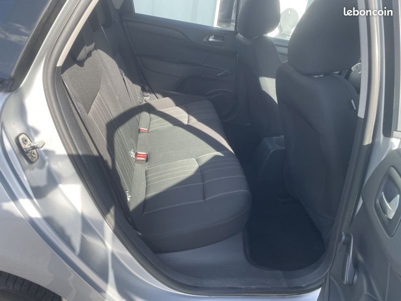 Citroen C4 1.6 HDI 90 FAP VITAMINE II (image 24)