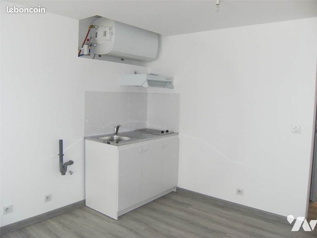 Appartement a louer  - 2 pièce(s) - 43 m2 - Surfyn