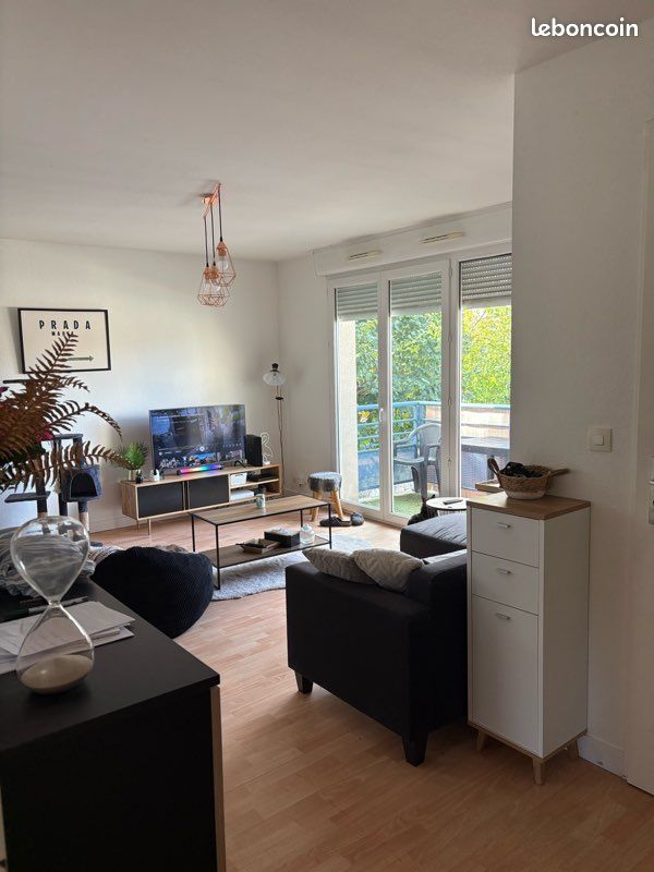 Appartement 3 pièces 70 m² · à Buxerolles · 70 m² · 700 €/mois