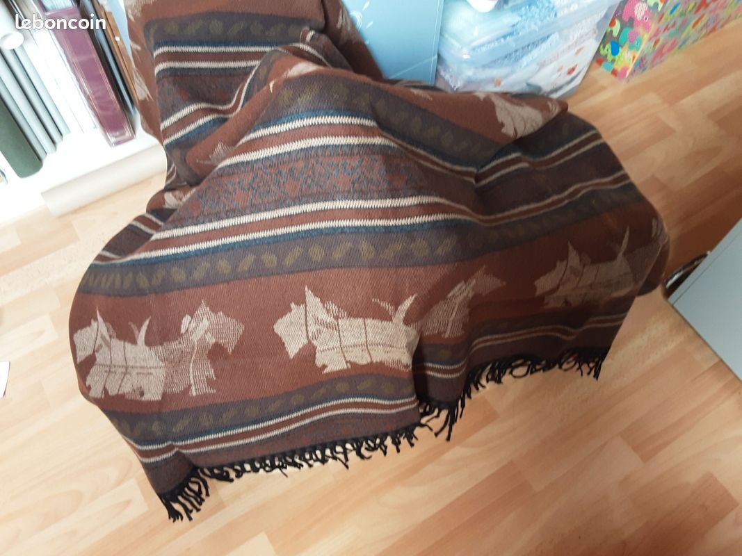 Plaid jacquard motif chiens (image 1)