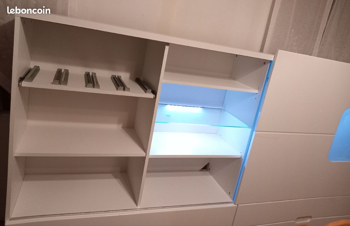 Meuble blanc laqué (image 5)