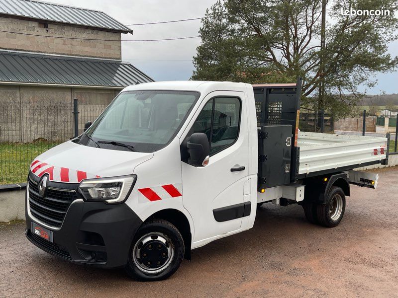 Renault Master Benne Coffre 2.3 Dci 130cv BVM6 Roue Jumelée / Lames renforcée / TBE / Faible Kilométrage (image 1)