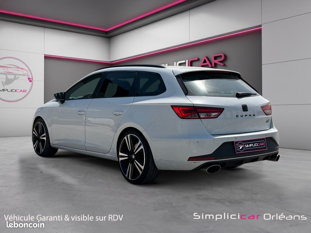 SEAT LEON 2.0 TSI 280 CUPRA CarPlay Toit ouvrant pano Sièges sport chauffants Garantie 12 mois (image 3)