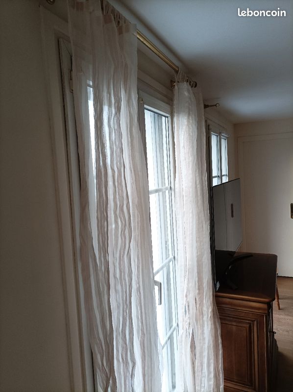 A vendre 3 paires de voilage en très bon état (image 1)