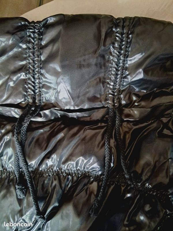 Doudoune noire (image 3)