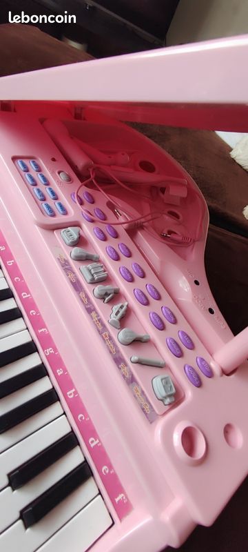 37 Clavier de piano électronique rose pour enfants - Chine Clavier de piano électronique et des instruments de musique prix