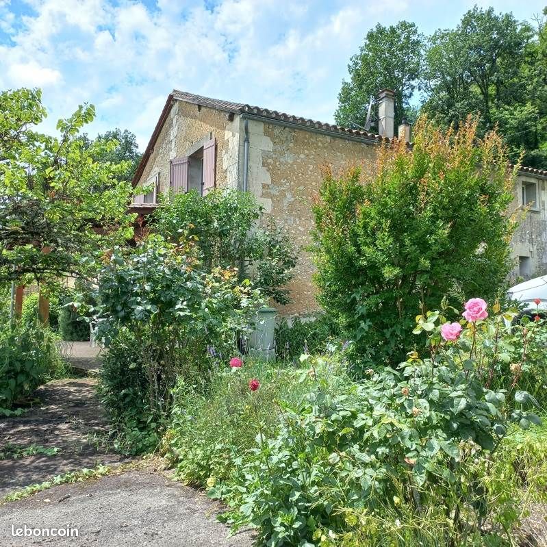 Maison 5 pièces 157 m² · à Chantérac · 157 m² · 164 475 €