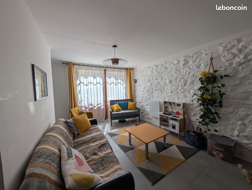 Maison 6 pièces 123 m² · à Gometz-le-Châtel · 123 m² · 335 500 €