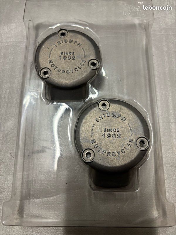 Couvercles / Enjoliveurs d’injecteurs d’origine neuf Triumph Bonneville T100/T120 (la paire) (image 1)
