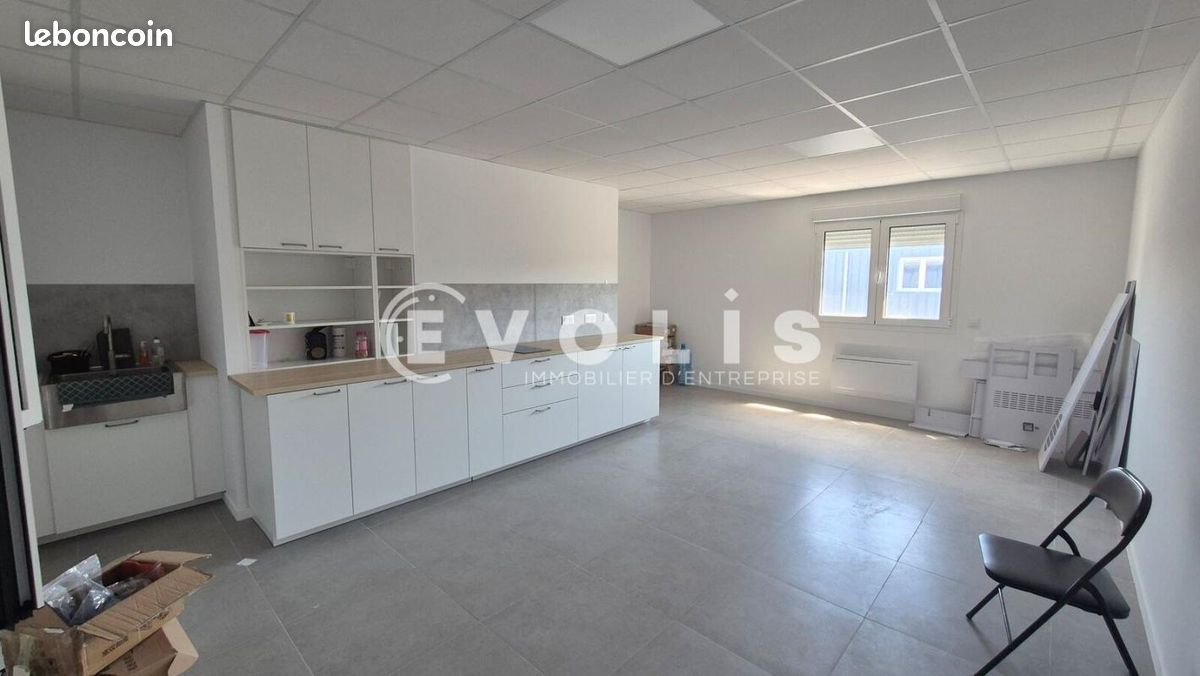 Local d'activité 95 m² (image 2)