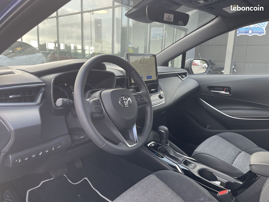 Toyota COROLLA TOURING SPT 2.0 178CH DESIGN MY26 (image 15)