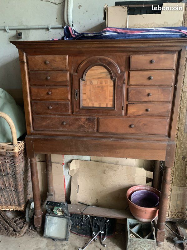 Meuble ancien (image 1)