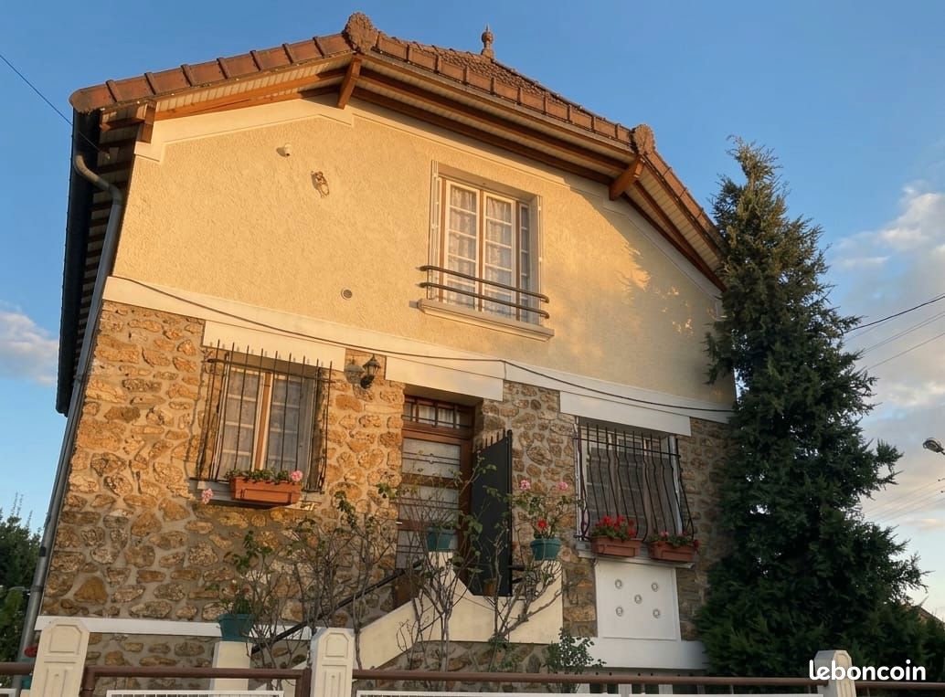 Maison 5 pièces 100 m² · à Livry-Gargan · 100 m² · 390 000 €
