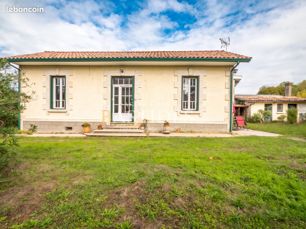 Maison 100 m² · à Coutras · 100 m² · 261 500 €