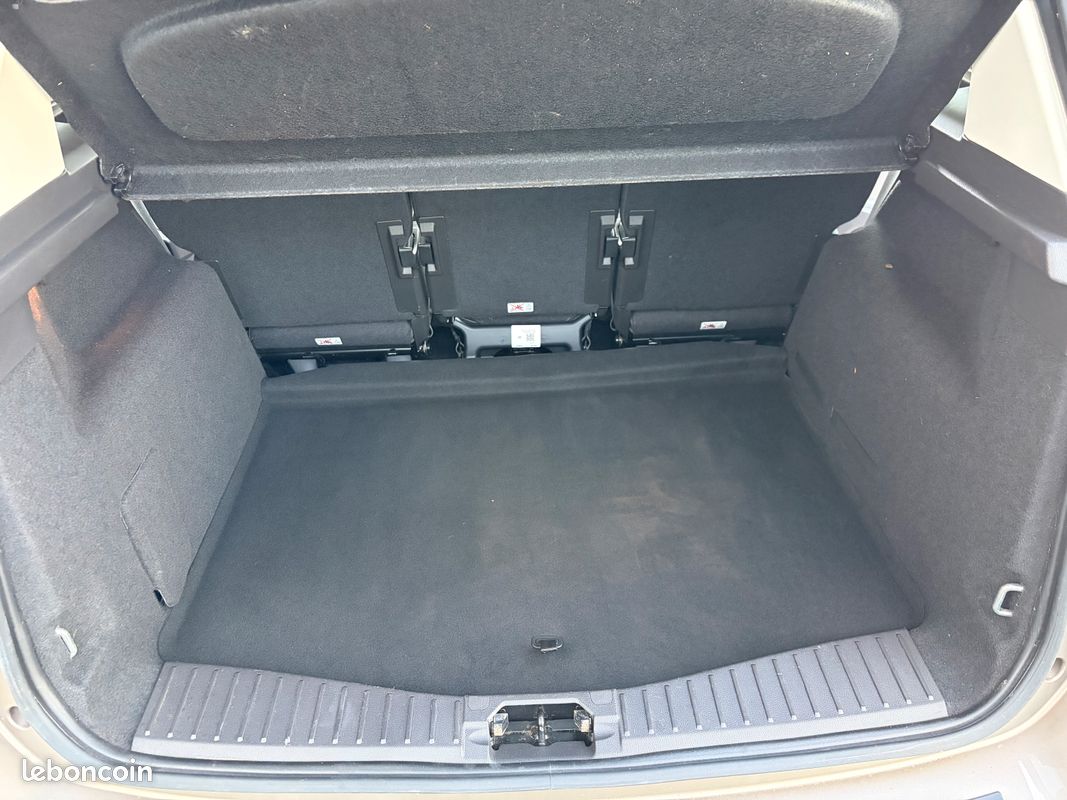 Ford c-max titanium s&s ecoboost 125 22787kms 11990 (image 5)